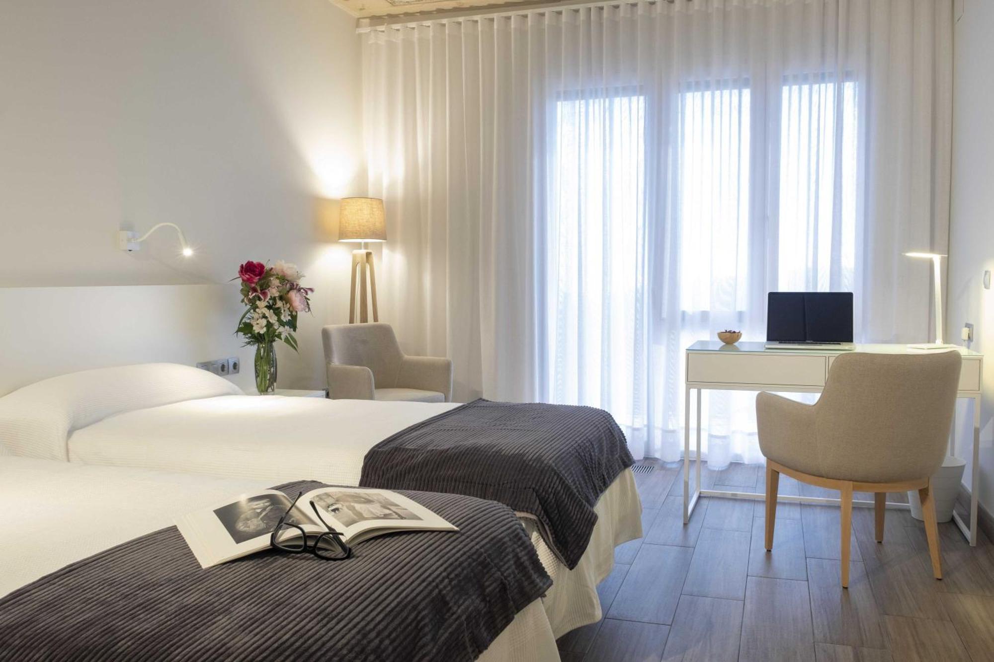 Hotel Campusphi Acebo Eksteriør billede