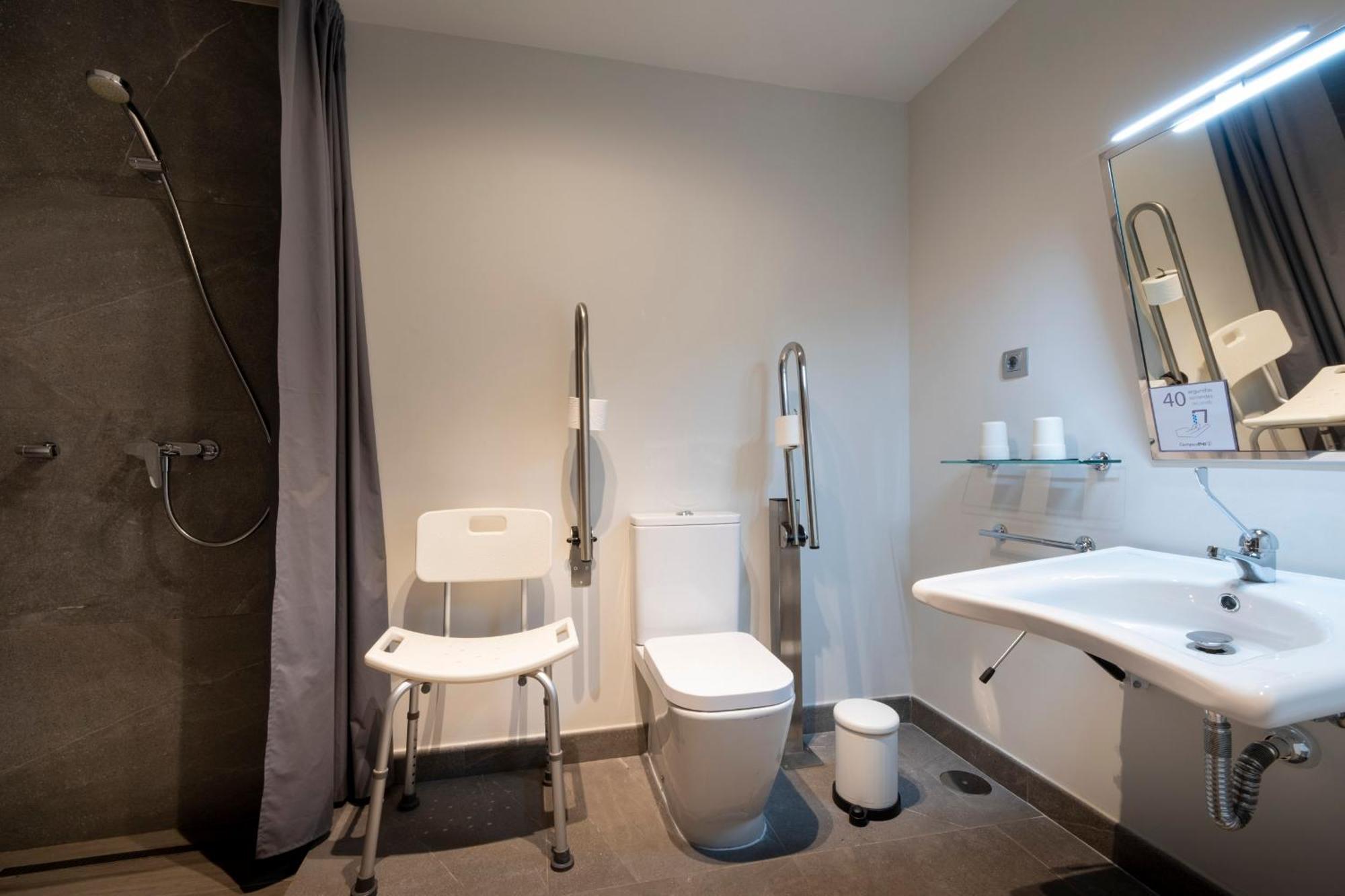 Hotel Campusphi Acebo Eksteriør billede